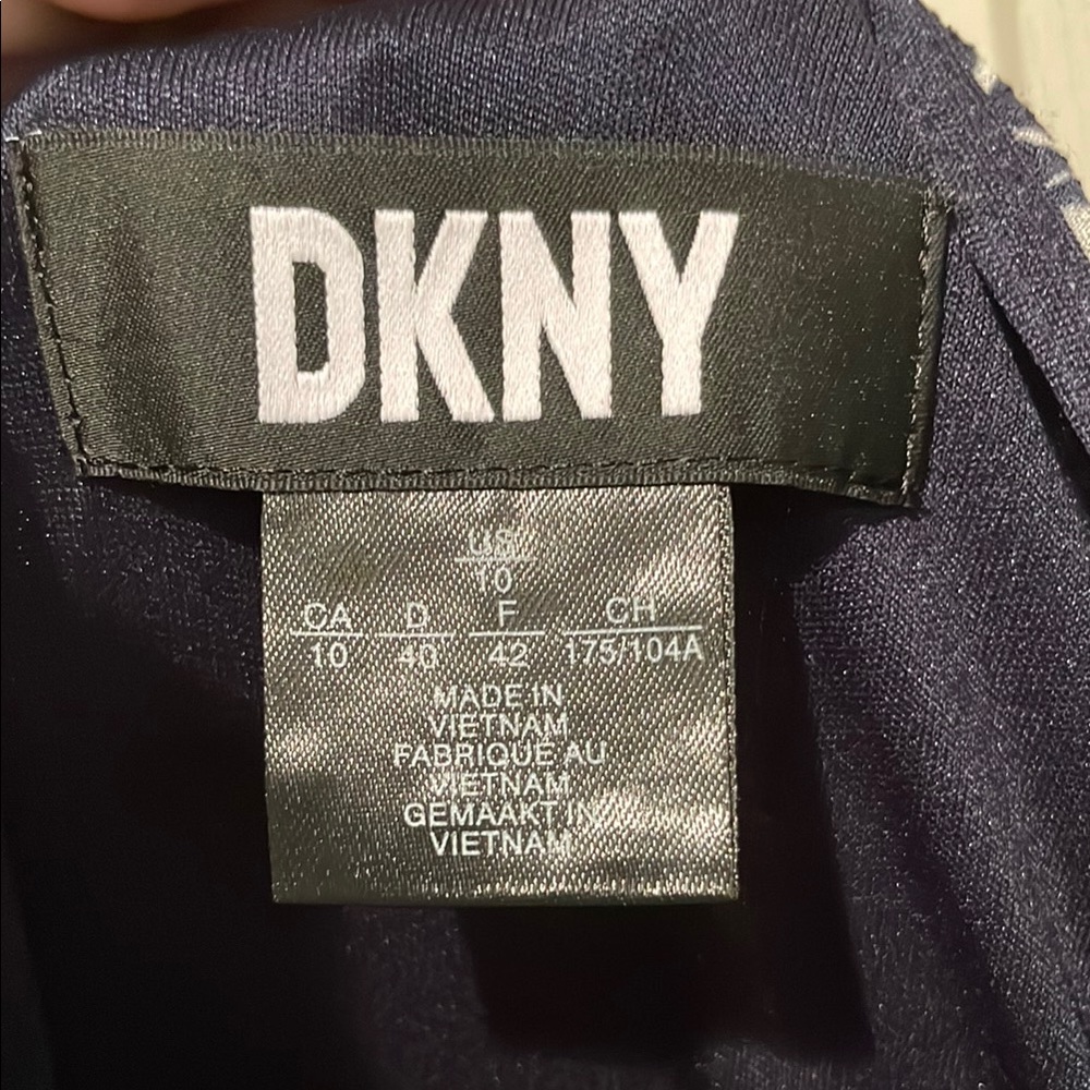 DKNY
Floral High Low Faux Wrap Dress Size  10 - Picture 8 of 10